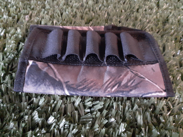 CUBRE CULATA SURI NYLON CAMO SECO C/ PORTACARTUCHO - 507 - SURI
