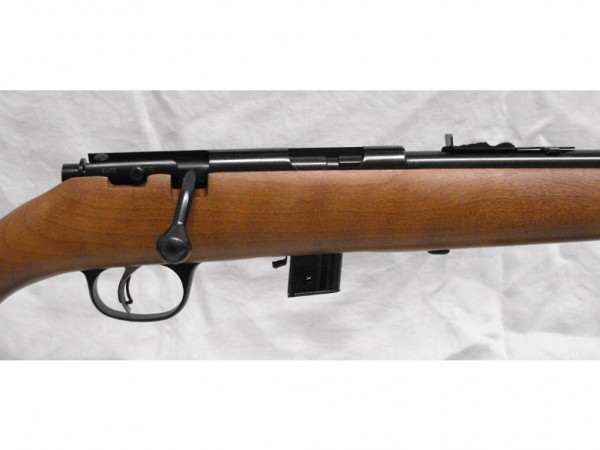 MARLIN C. 22 MAG  MADERA / PAVON - USADA - MARLIN
