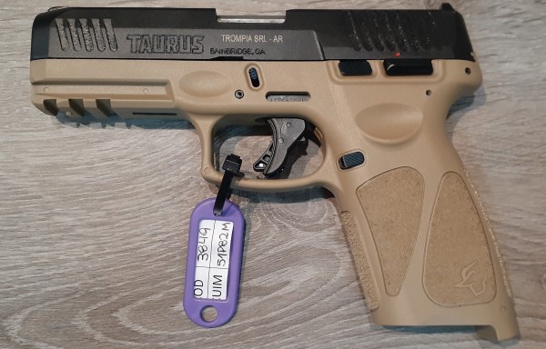 TAURUS C. 9 MM G3 ARENA C/ RIEL - TAURUS