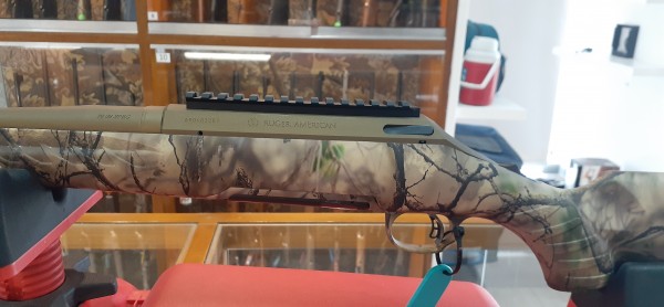 RUGER C. 30-06 AMERICAN CAMO 55,8 CM C/ FRENO Y RIEL - RUGER