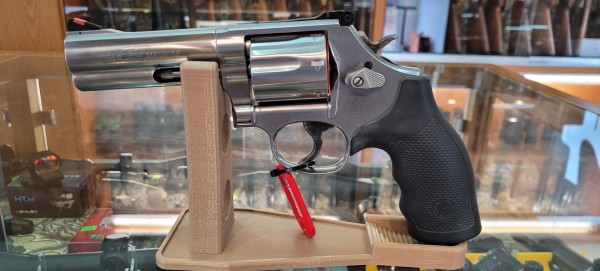 SMITH WESSON C. 357 MAG. M. 686 PLUS 4" INOX / GOMA - 164192 - SMITH & WESSON