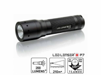 LINTERNA LED LENSER P7  4AAA 320 LUM - 185334