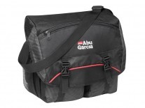 BOLSO ABU GARCIA COMPACT NEGRO / ROJO - 3905590720000