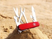 CORT VICTORINOX EXPLORER 16 USOS - 23131