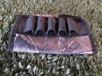 CUBRE CULATA SURI NYLON CAMO SECO C/ PORTACARTUCHO - 507