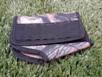 CUBRE CULATA SURI NYLON CAMO BOSQUE C/ 6 PORTA BALAS - 549